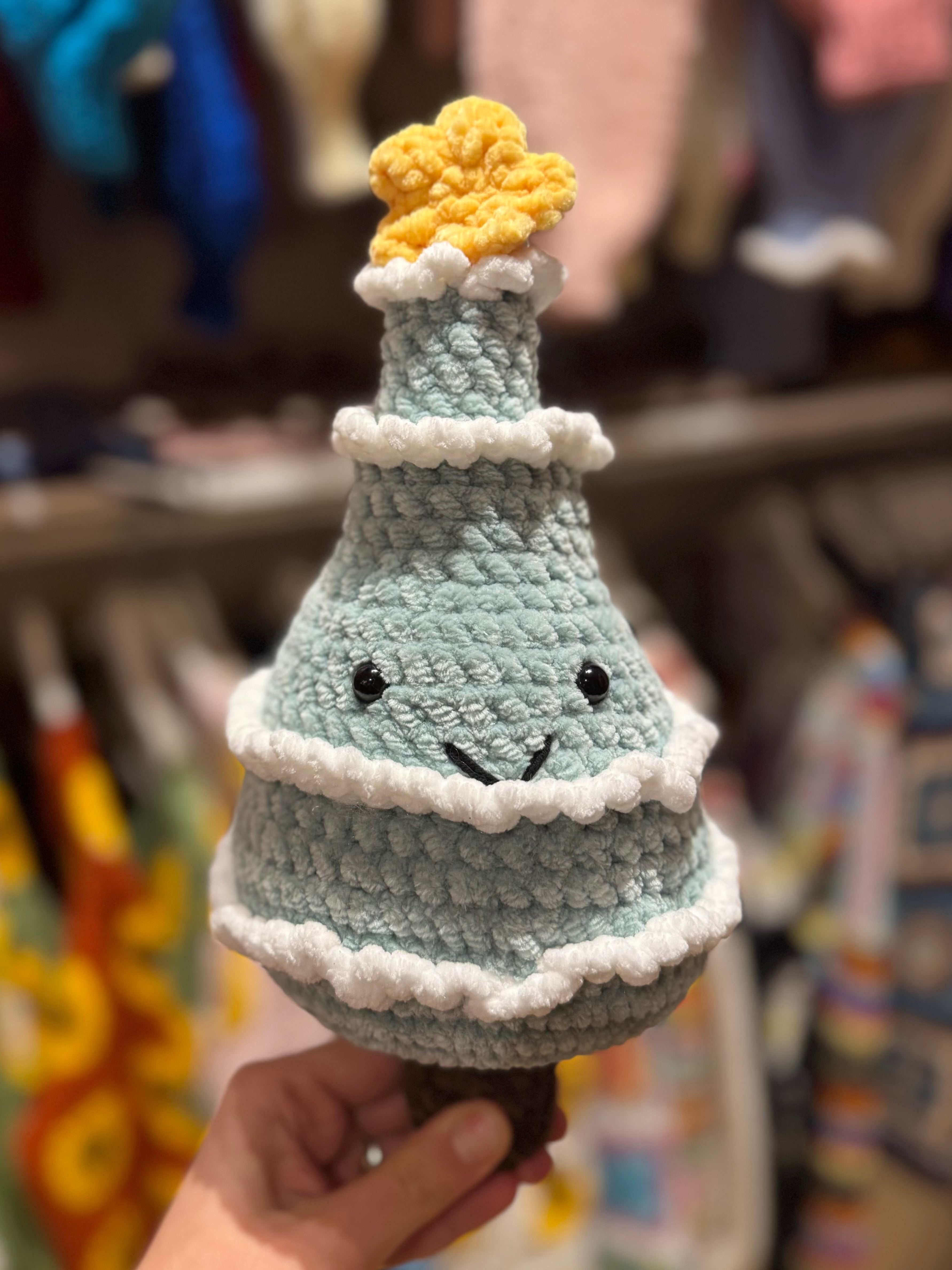Handmade organic cotton crochet christmas tree by Ana Chic