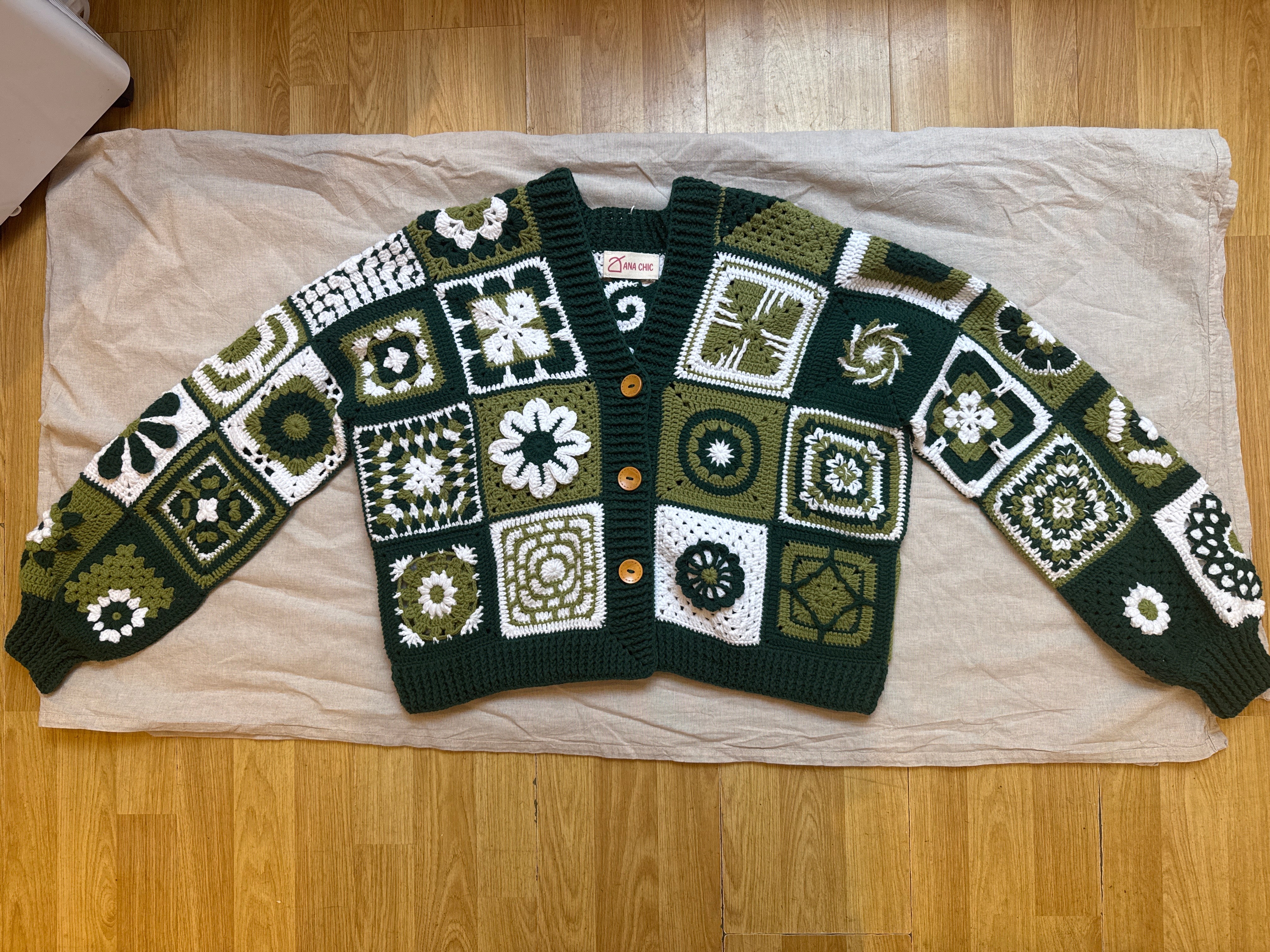 Handmade Cardigan by Ana Chic - Leyla mandala cardigan