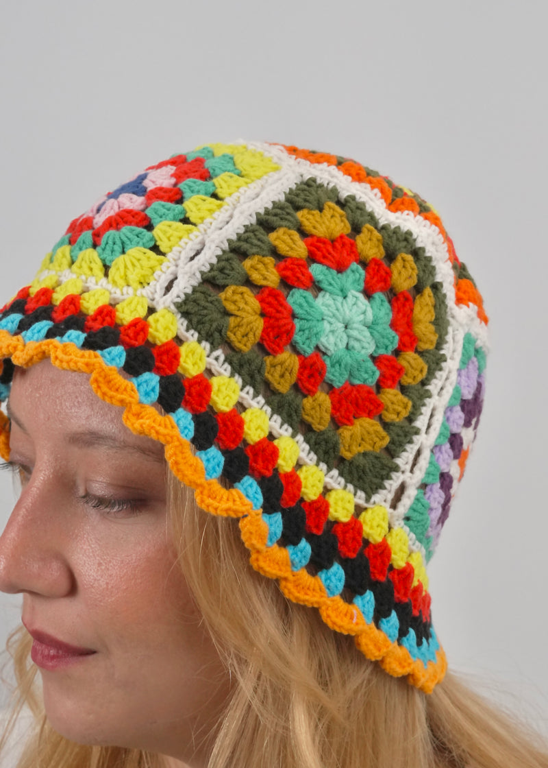 Handmade organic cotton crochet granny by Ana Chic