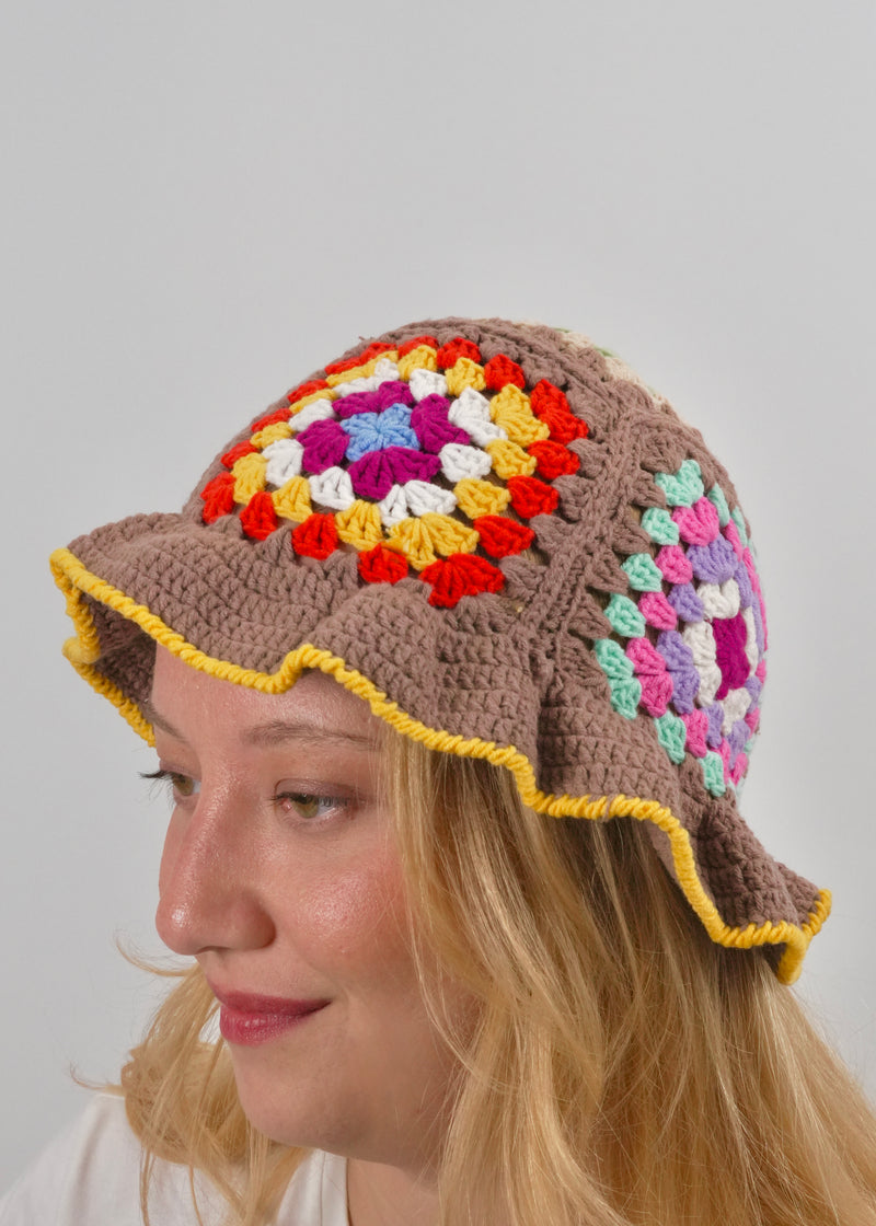 Handmade organic cotton crochet luna by Ana Chic