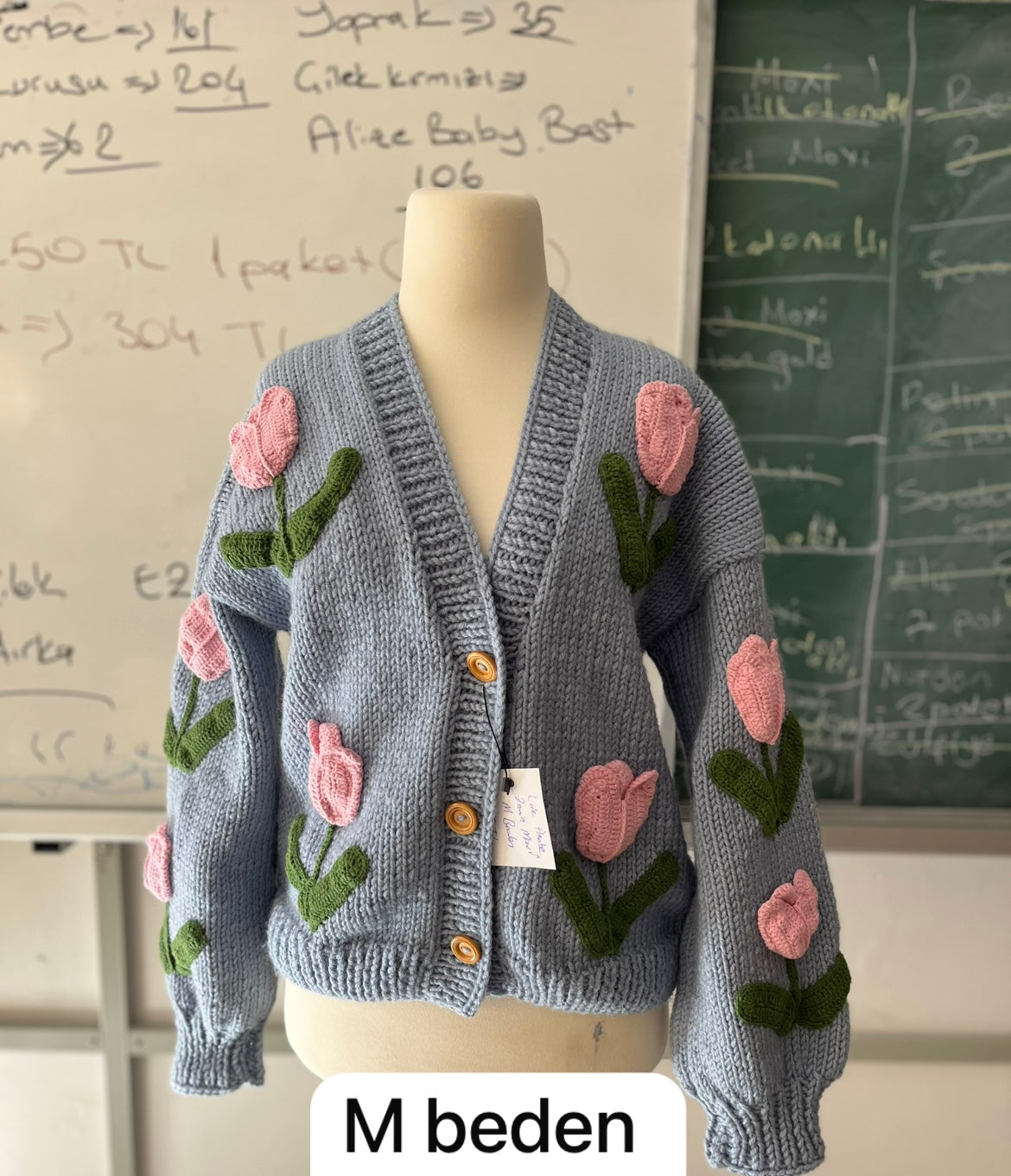 Handmade  by Ana Chic - Tulip blue